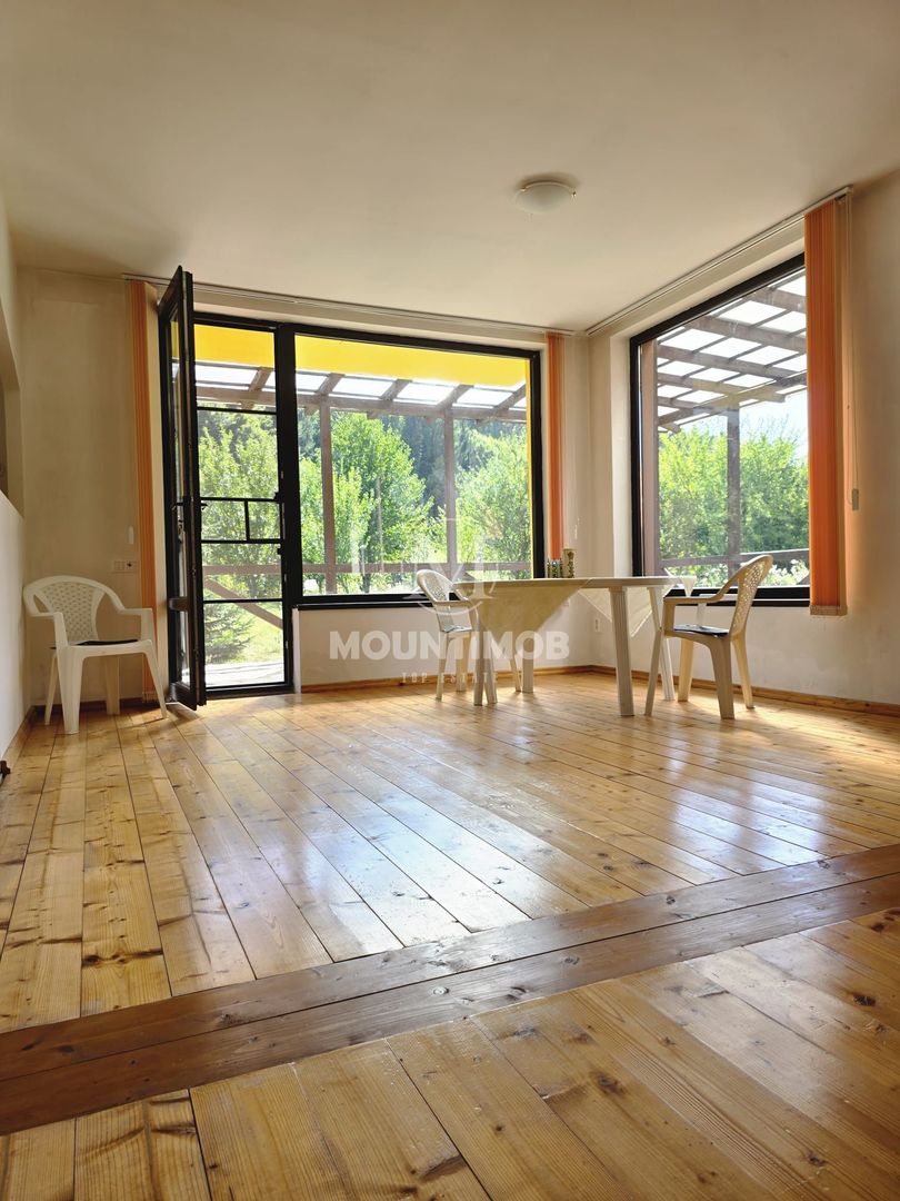 Casa de vacanta in inima padurii, 150 mp/utili, teren 1960 mp, Vulcan - Poză 13