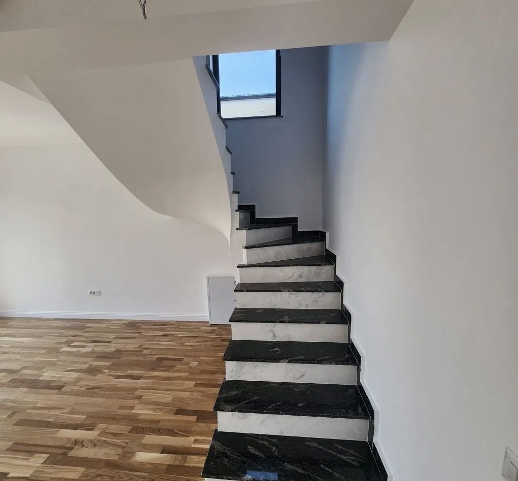 Vile tip Duplex Noi | Straulesti-Sisești | Parcare | Terasa - Poză 12