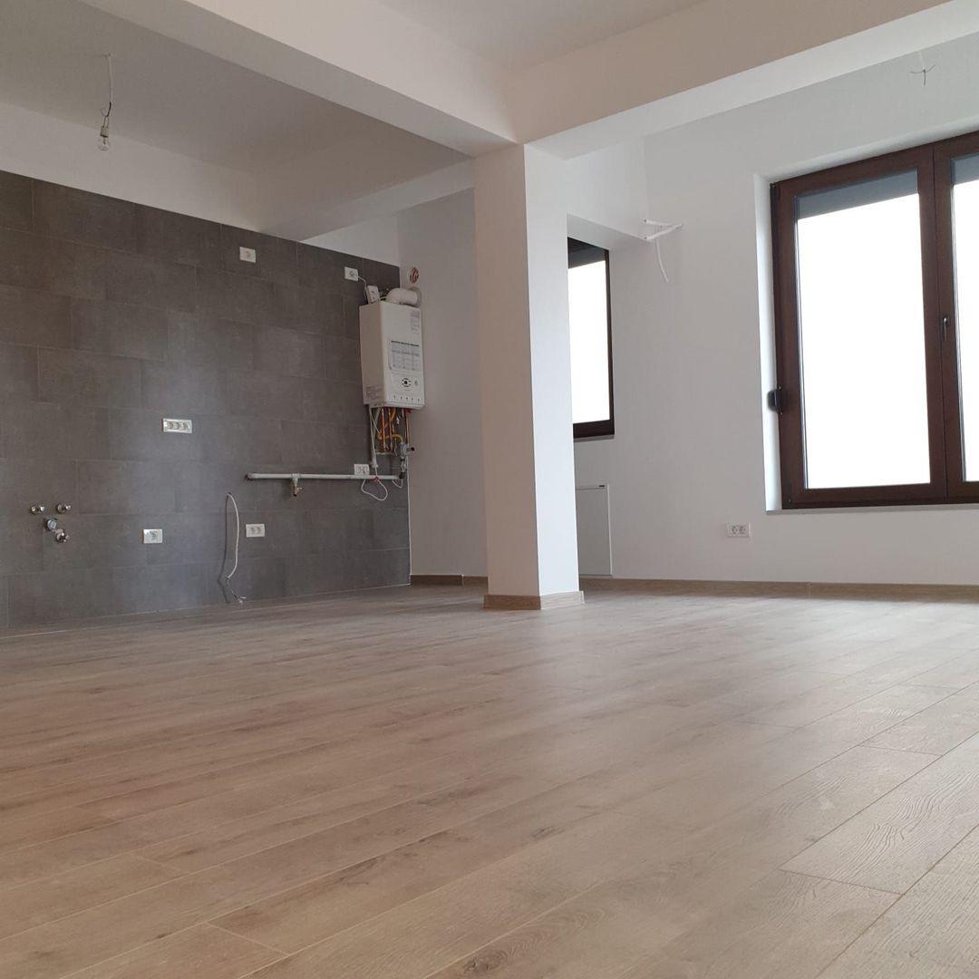 Zona Hotel IQ - Poză 4