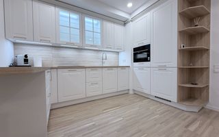 VANZARE 3 CAMERE | ETAJ 1/1 | LOC PARCARE INCLUS | VEDERE PISCINA | COSMOPOLIS - Poză 2