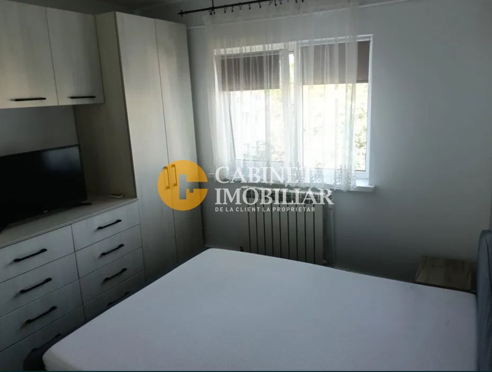 Apartament 2 camere decomandat zona Galata - Poză 3