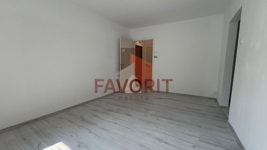 2 camere | centrala proprie | renovat complet | zona excelenta | - Poză 2