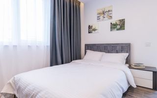 Apartament modern cu 3 camere,  balcon de 10mp și 2 locuri de parcare. - Poză 6