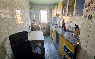 Apartament 2 camere etaj 3 - Poză 2