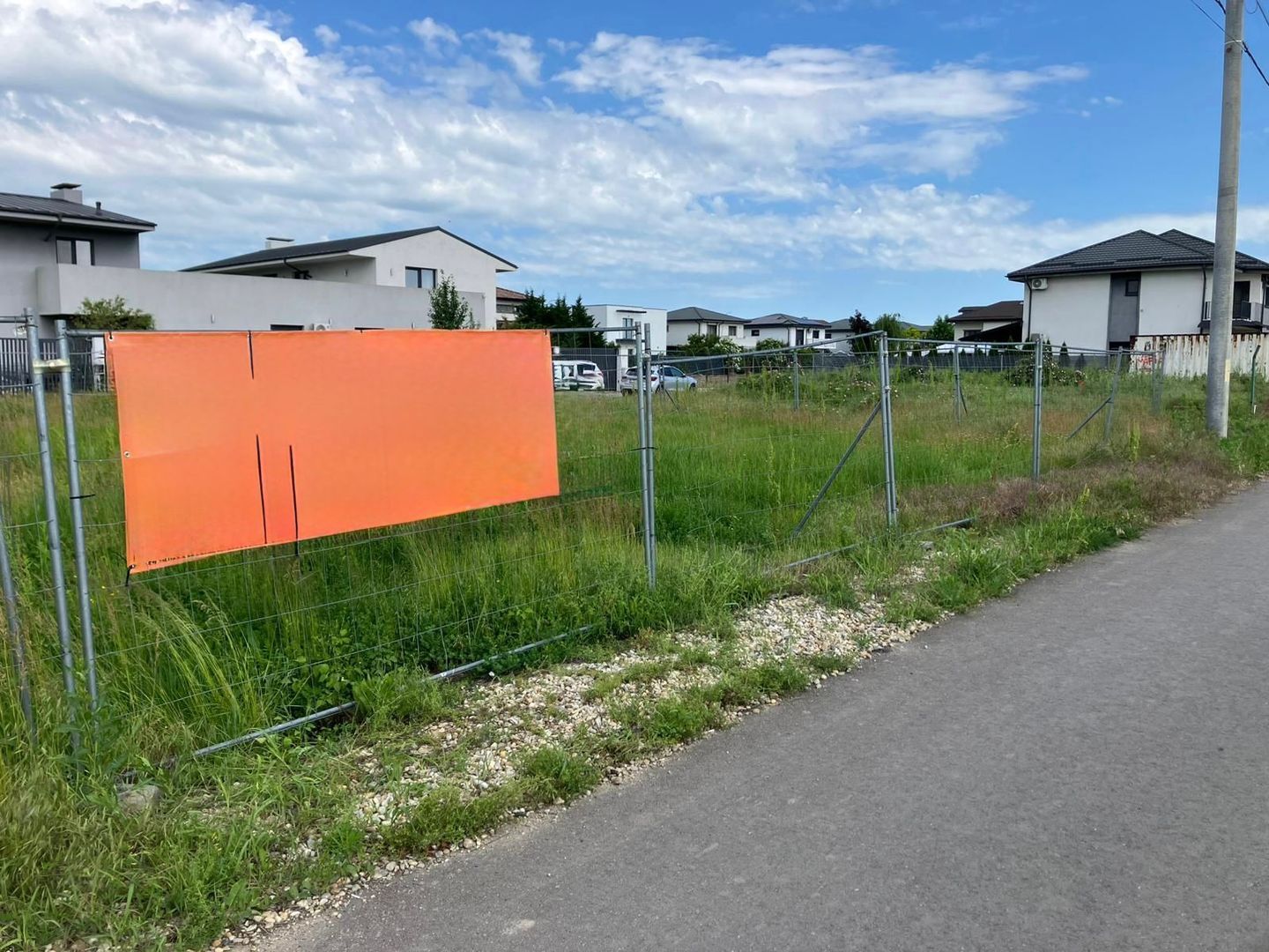 Teren intravilan/Otopeni Odeile - Poză 1