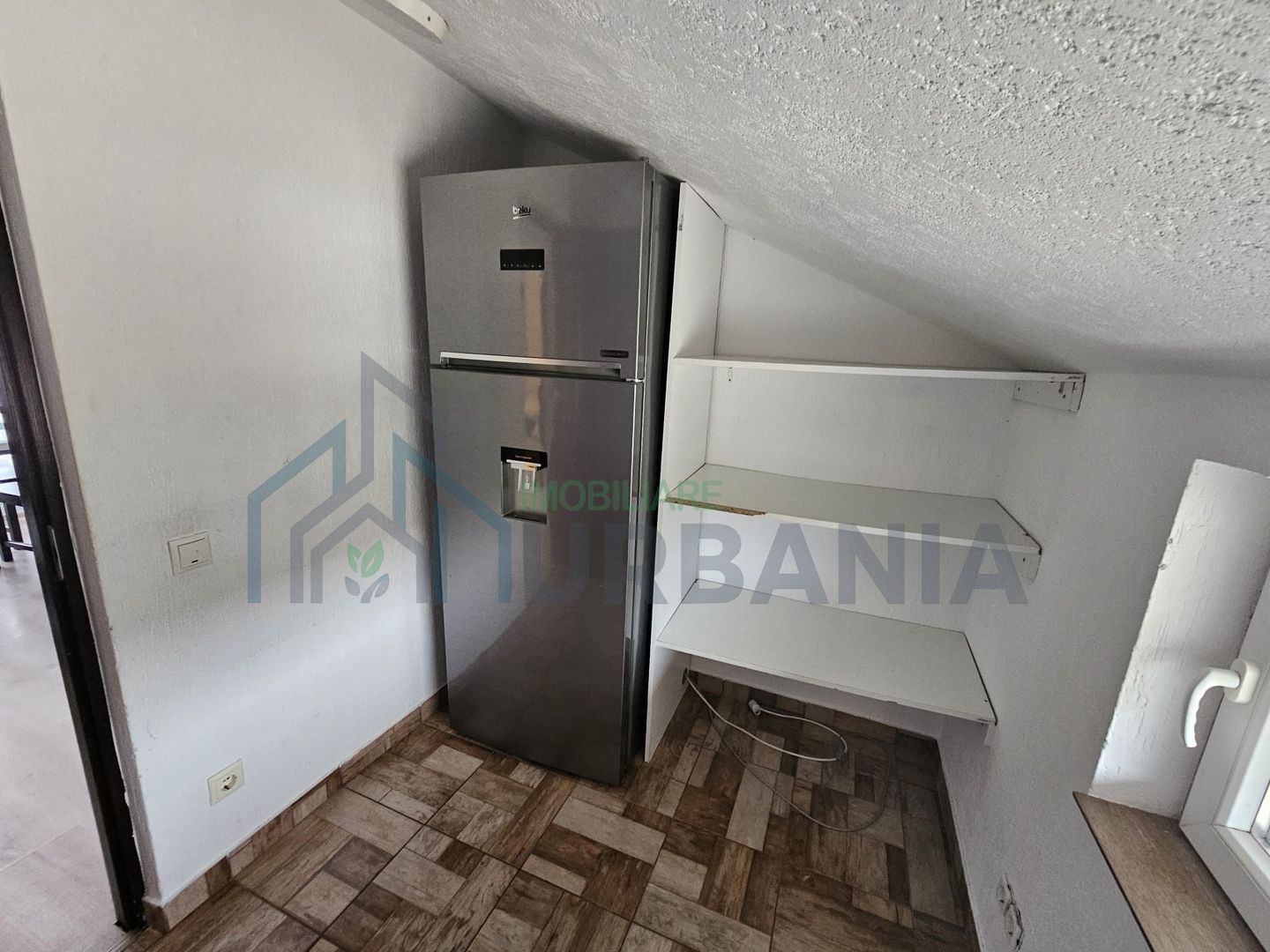 Apartament 3 camere - Valea lupului - Poză 3