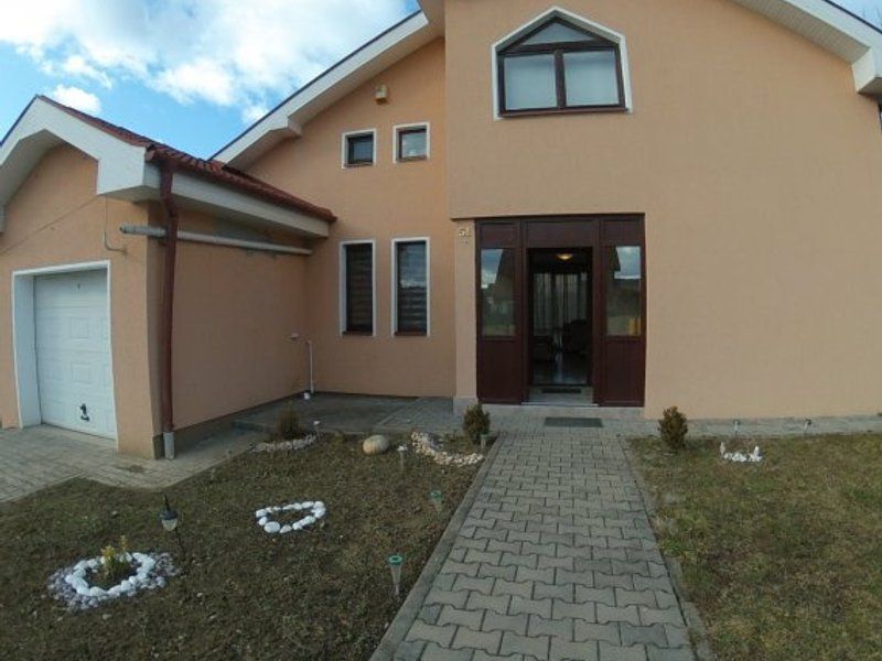 Casa moderna cu 4 camere in cartierul Orizont-Tur 3D virtual - Poză 8