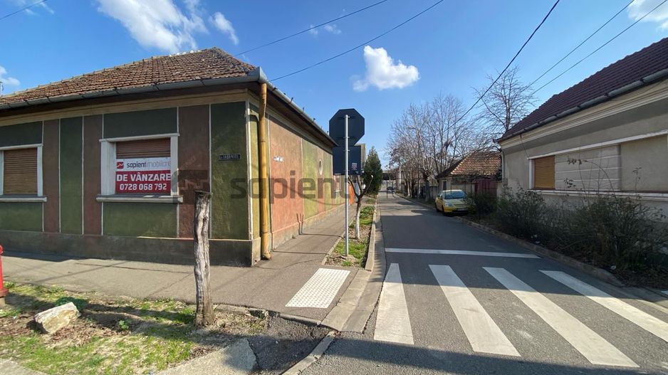 Casa zona Rogerius, strada Iasomiei - Poză 3