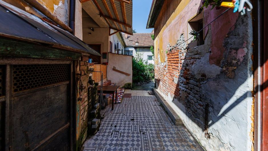Zona istorică Traian–6 apartamente în imobil cu potențial, 621 mp, 759 mp teren - Poză 22