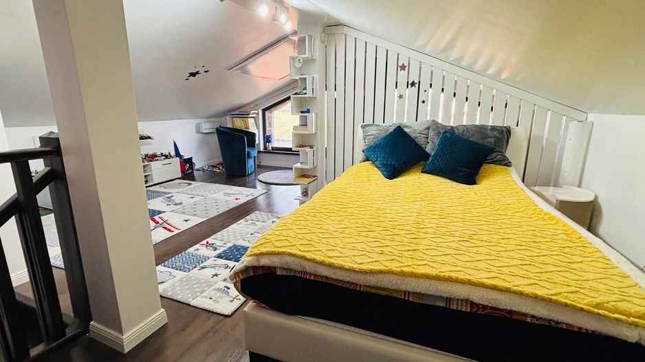 Vilă deosebită în Șcheia I 240 mp utili I teren 1000 mp I 295.000 € - Poză 12