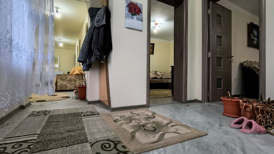 Casa de vânzare în Malu cu Flori- liniște, natura și aer curat! - Poză 6