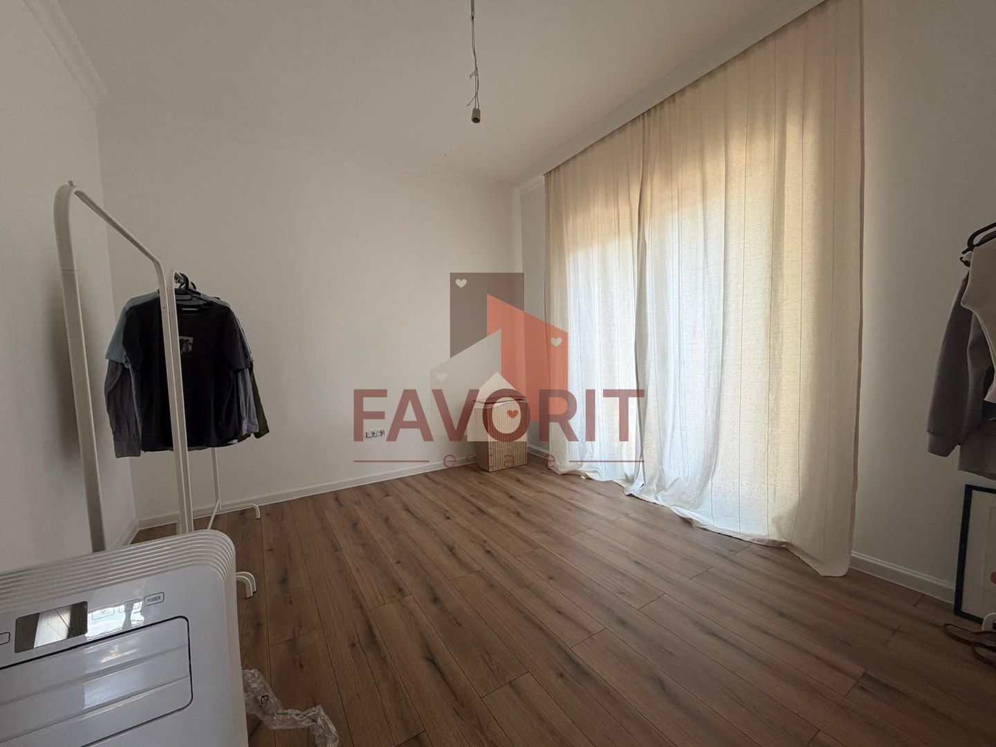 Casă Individuala | 3 camere | Toate utilitatile | Teren Generos | - Poză 8