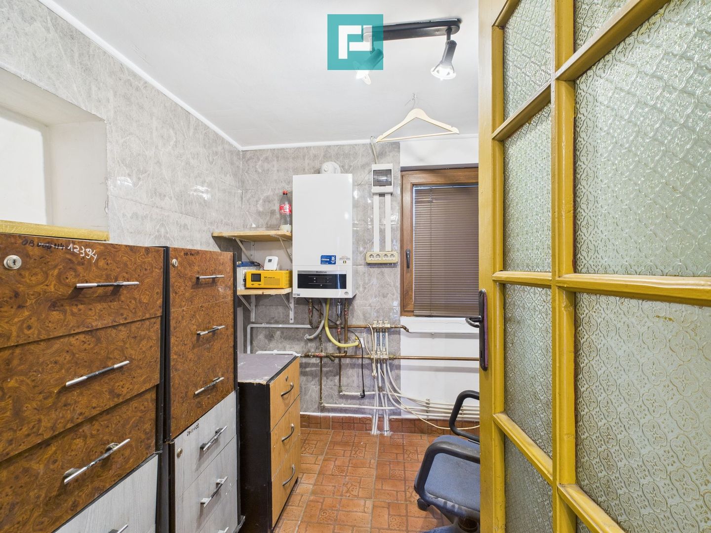 Casă cu teren 930 mp în Becicherecu Mic - Poză 16