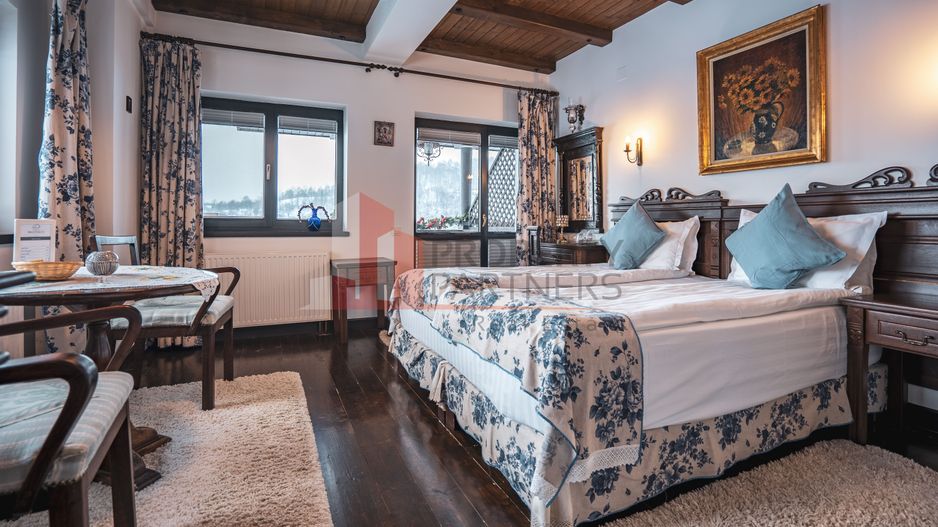 Conac autentic din categoria luxury  Bran - Poză 9