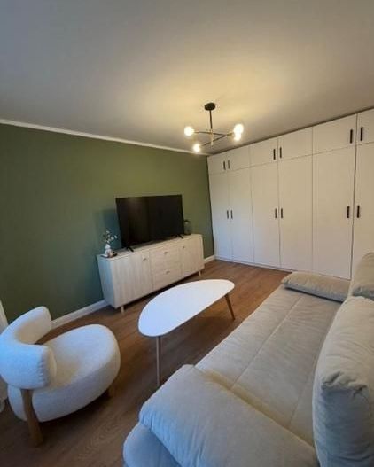 Apartament de vânzare 2 camere , Piata Victoriei, mobilat - Poză 2