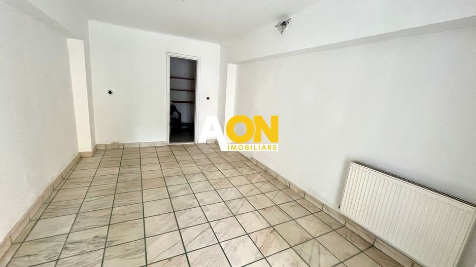 Spațiu Comercial, 73mp, Vad Comercial Bun, Zona Cetate - Poză 1