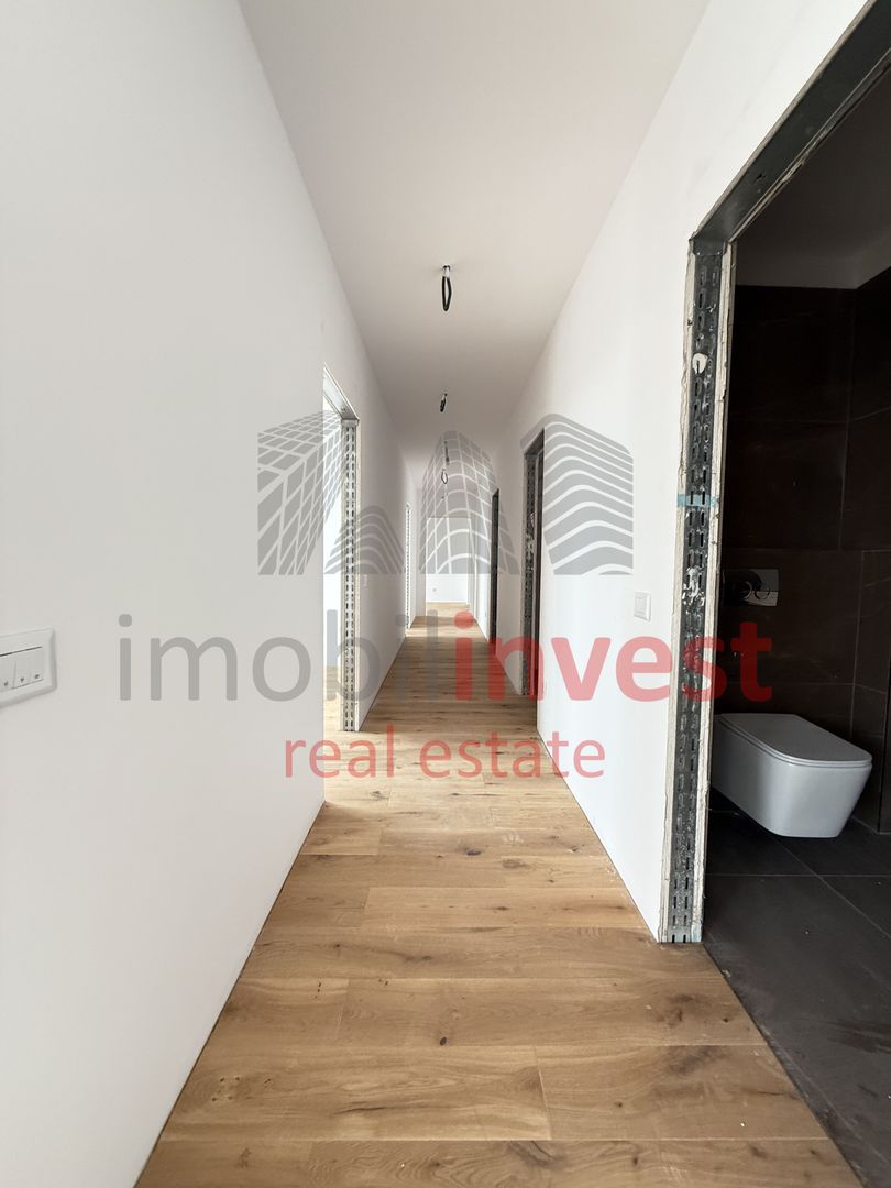 Apartament 4 camere de vanzare Pipera in bloc cu vedere la lac - Poză 16