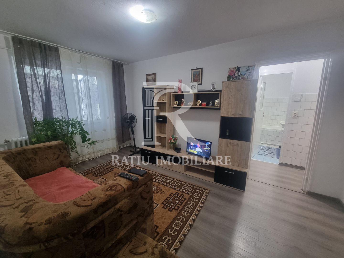 Apartament 2 camere | Prima inchiriere | Zona Maxxa | Deva| Hunedoara - Poză 1