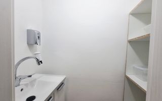 POST DE COAFOR DE ÎNCHIRIAT ÎN SALON BEAUTY MODERN | MIHAI VITEAZU - Poză 7
