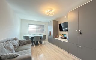 Apartament 2 camere decomandate | 50 mp | Renovat | Cetate - Poză 1