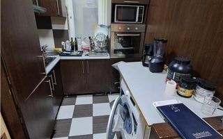 2 camere zona Circumvalatiunii - Gh. Lazar etaj 3 din 10 - Poză 10