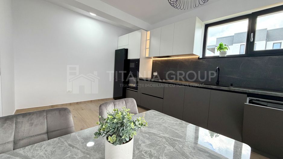 Casă premium 4 camere | Prima închiriere| 3 băi | Pet Friendly | Cristian - Poză 3