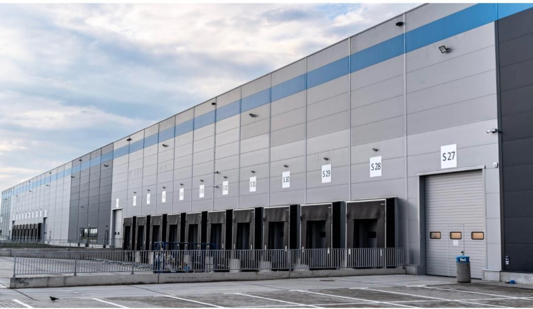 Spațiu industrial de închiriat – 2.000 mp | Buftea | Acces rapid A0 - Poză 1