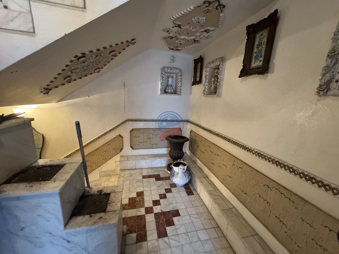 Casă Impresionantă Ultracentral, se accepta si apartamente la schimb - Poză 8