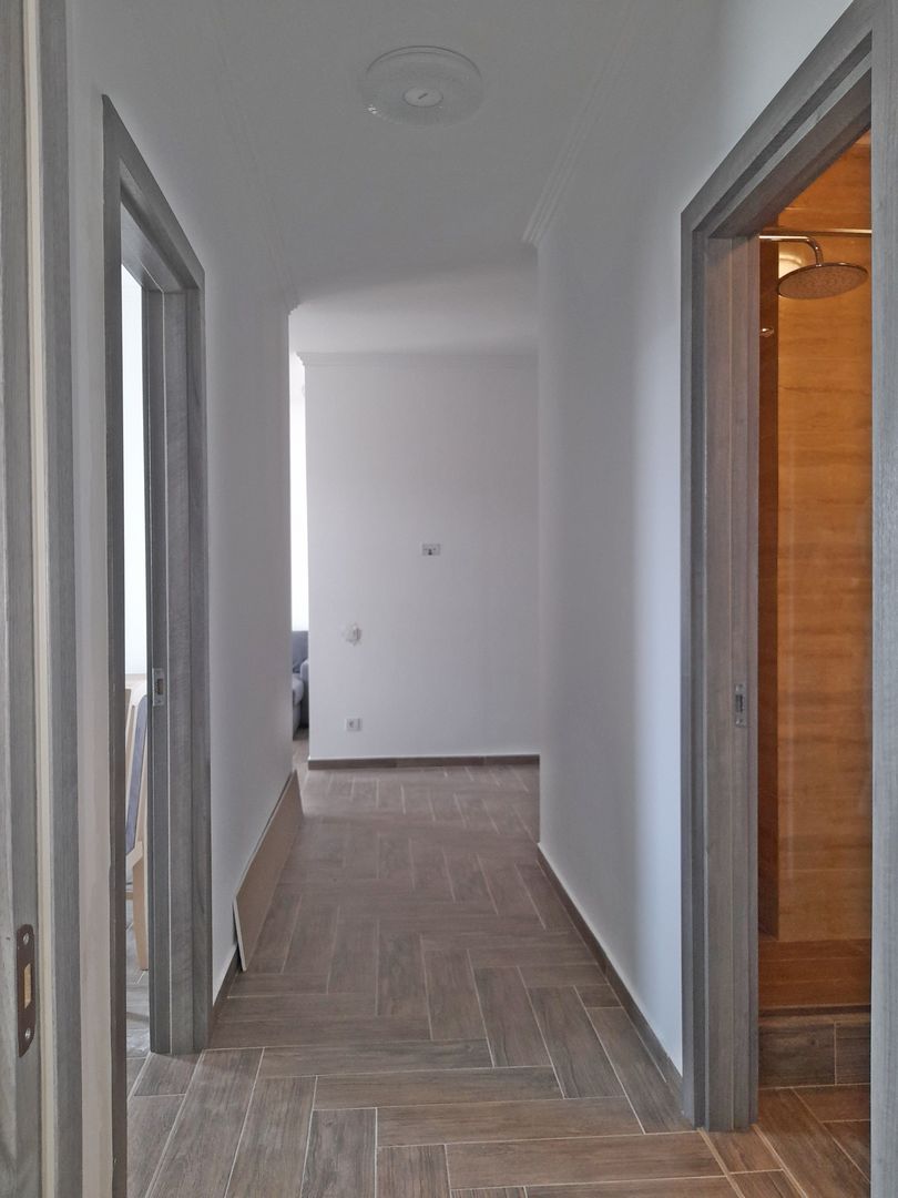 Vanzare 3 camere central, str. Tudor Vladimirescu - Ared, Oradea - Poză 12