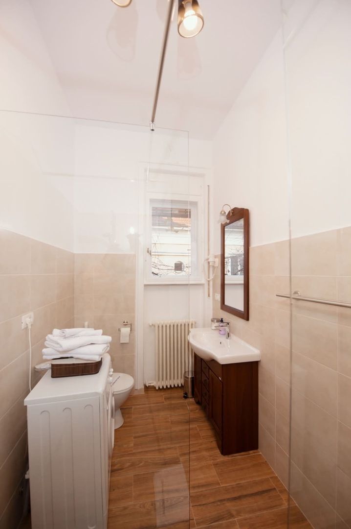 APARTAMENT CENTRAL - Poză 4