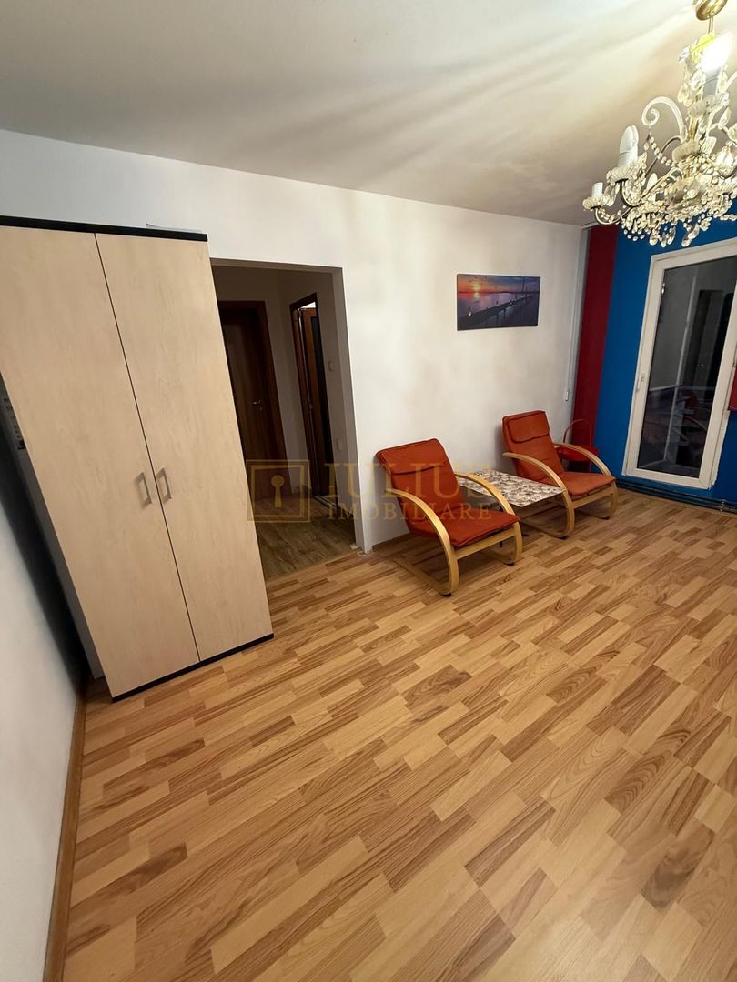 3 camere, ideala pentru studentii de la Medicina, cuplu, centrala proprie - Poză 5