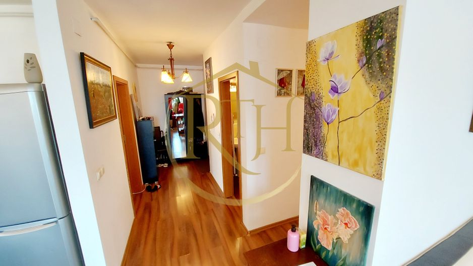 Oferim spre vanzare apartament cu 3 camere, aproape de Complex - Poză 7