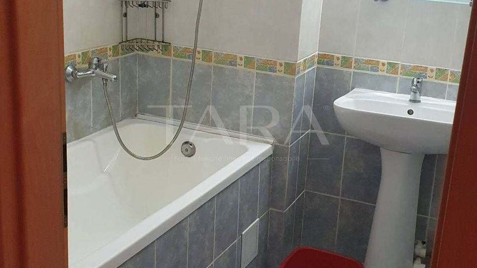 Vand apartament 1 camera zona Dedeman - Poză 4