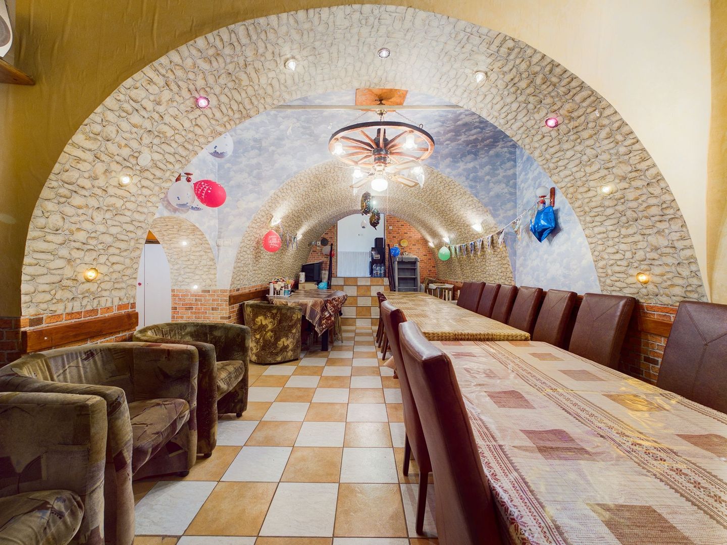 Casă cu 8 camere zona Aradul Nou - Poză 1