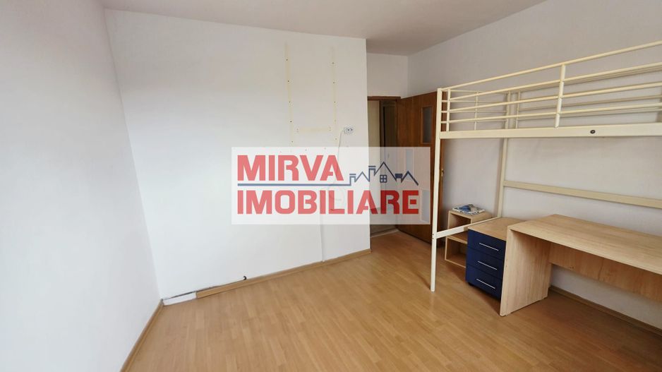 Apartament 3 camere, 2 băi cu geam, balcon generos – Republicii - Poză 32