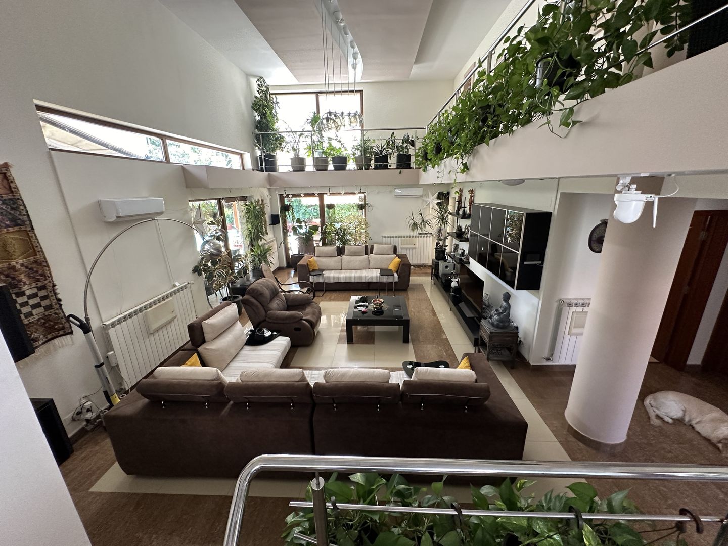 Iancu Nicolae- Vilă impresionantă-8 camere si 772 mp teren- comision 0 - Poză 12