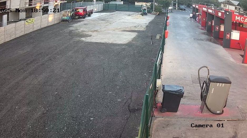 Teren de Închiriat Intravilan -1000 Mp sau 2000Mp - Poză 1