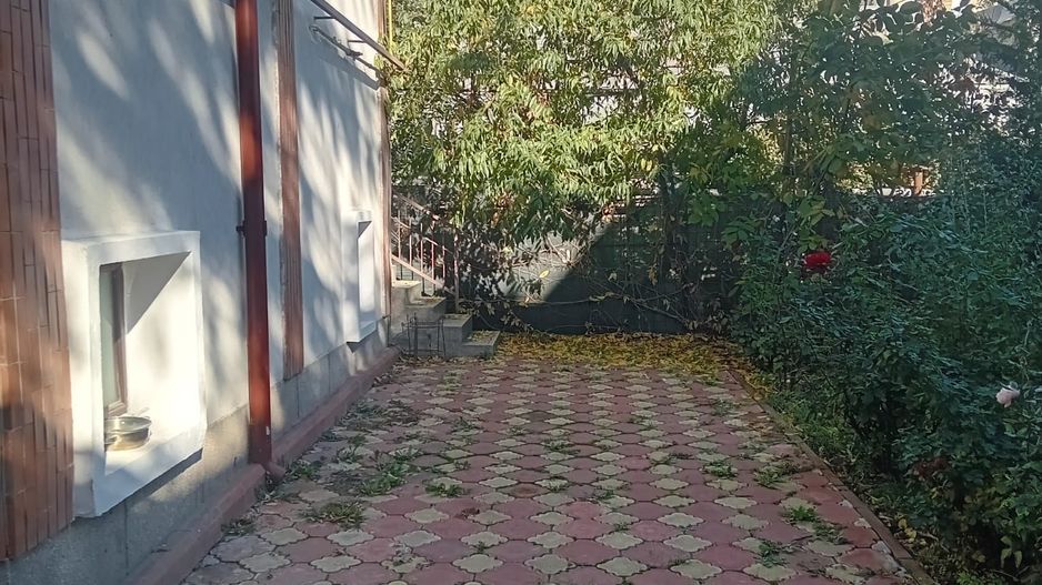 De vânzare – Casă D+P+2E+M în zona ultracentrală ideala pentru afacerea ta! - Poză 4