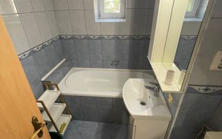 Nicolina- Eslanada - 3 Camere Decomandat Etaj 3 -Bloc 1991 - Poză 7