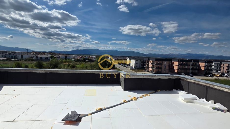 Penthouse cu 3 camere si terasa 47.60mp- Selimbar, panorama spre munti - Poză 5