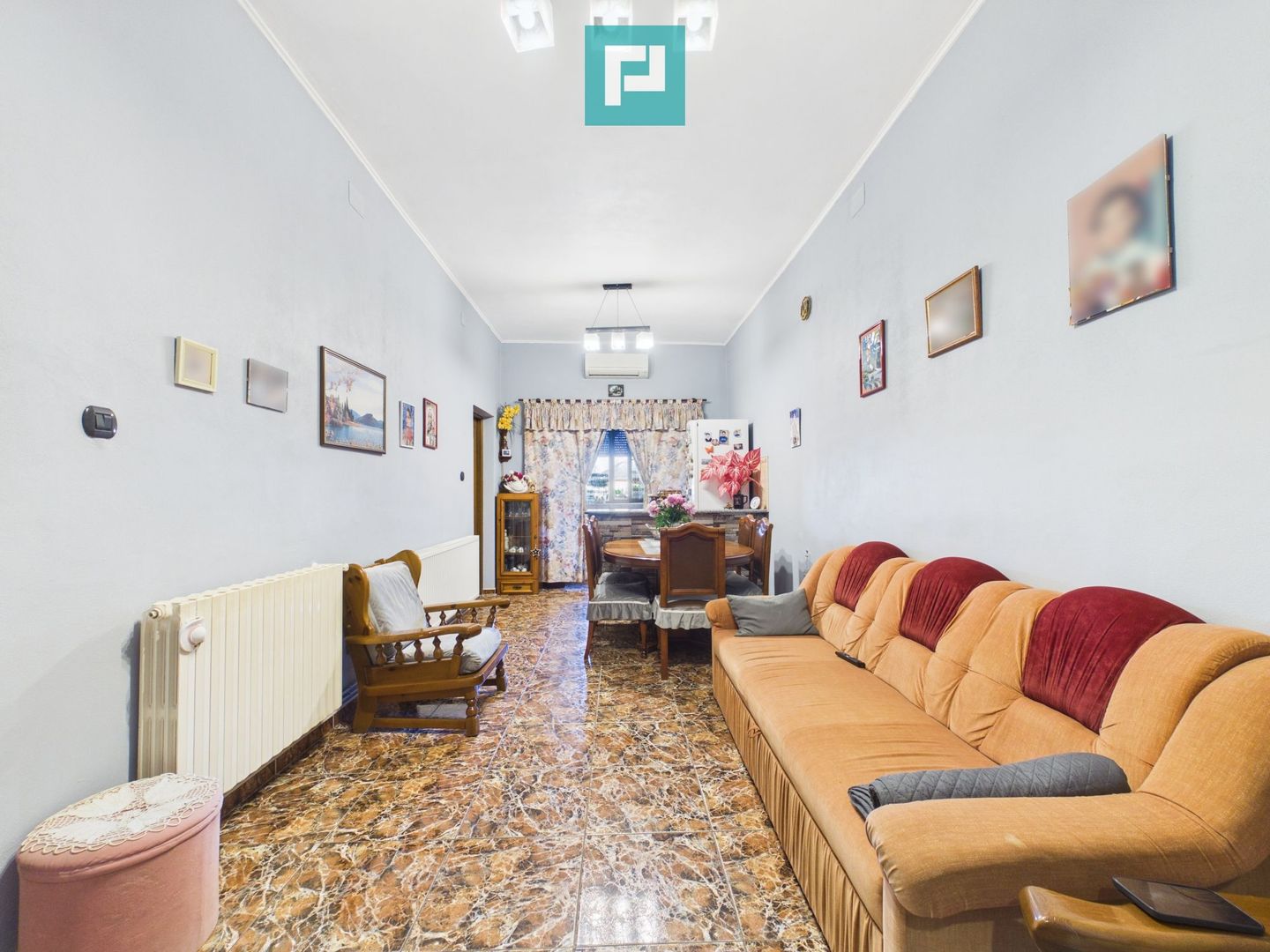 Apartament cu garaj și grădina proprie - Lipova - Poză 3