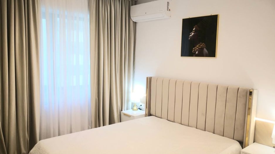 PRIMA INCHIRIERE APARTAMENT DOUA CAMERE SUPERB CORTINA NORTH - Poză 7