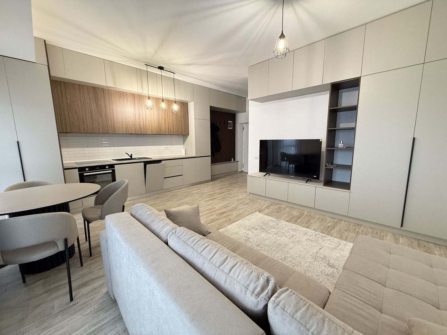 Soarelui | Bloc nou | Prima închiriere | Etaj 2 | Încălzire pardoseală - Poză 9