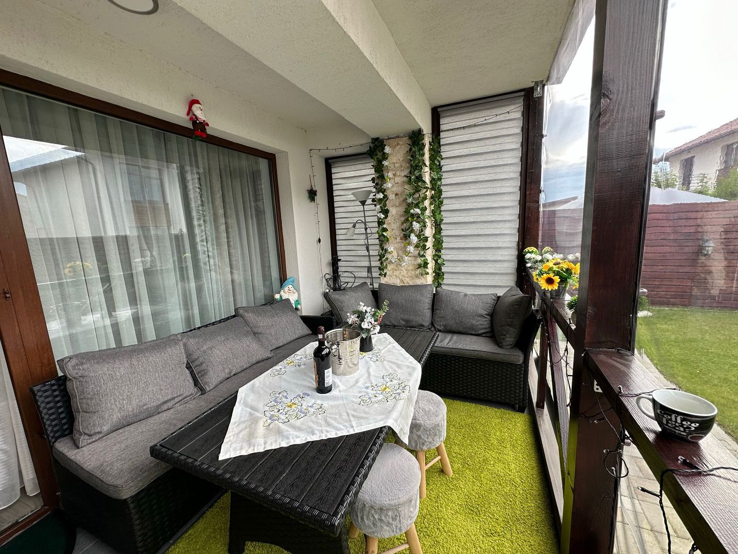 Casă de vânzare cu 3 dormitoare și curte – Ghimbav, Brașov - Poză 3