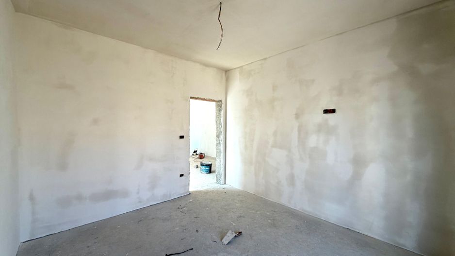 Apartament 3 camere si curte - pozitie excelenta - Giroc - Poză 4