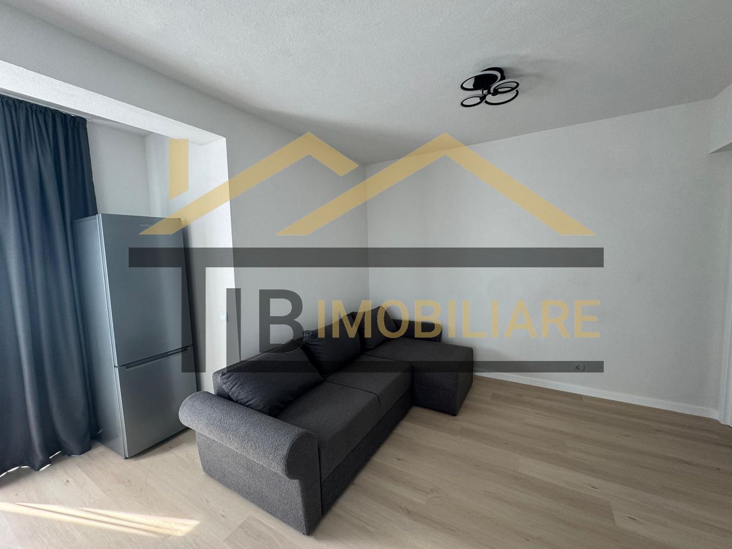 Apartament de 2 camere, 60mp, parcare, Zona Cenrala - Poză 2