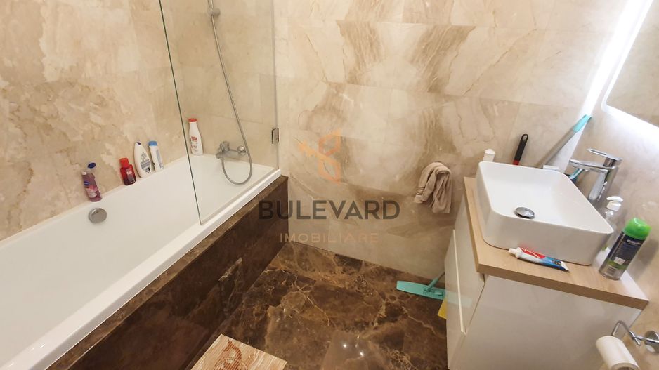 Apartament ultramodern  cu 3 camere in Piata Mihai Viteazu! - Poză 7