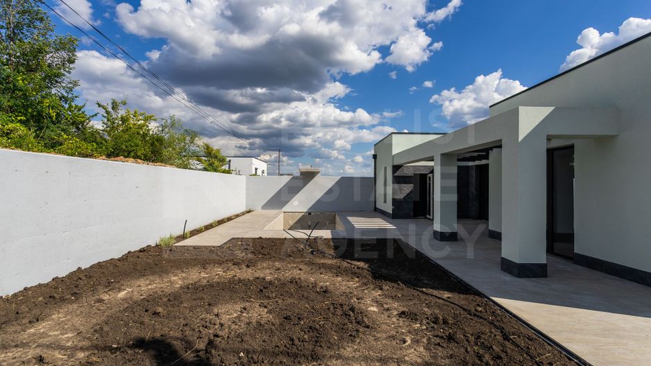 Vânzare, Casă Hi-Tech, 4 camere, str. Ion Suruceanu, Ialoveni - Poză 18
