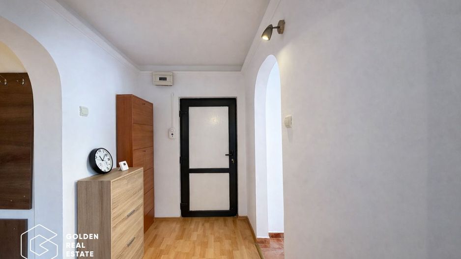 Apartament 4 camere, Micalaca, zona 100 - Poză 8