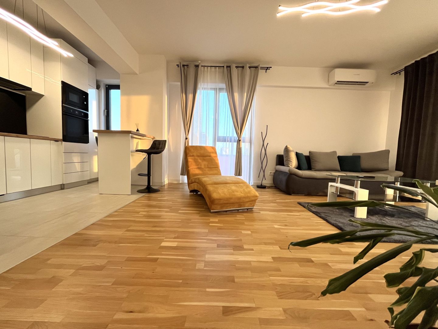 Apartment 2 camere, elegant si primitor, Complexul Studențesc - Fabrik - Poză 2